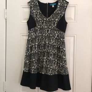 Black Lace Sleeveless Dress
